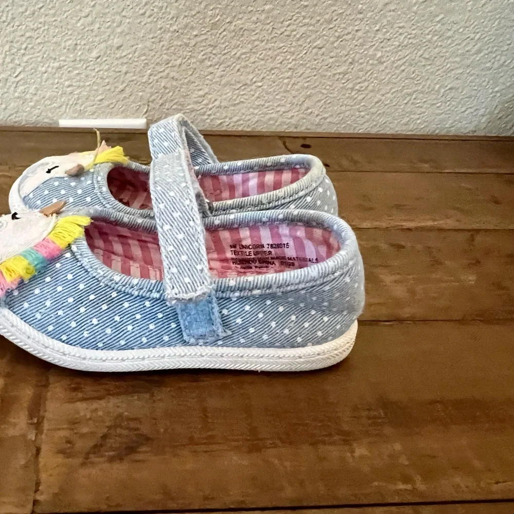 Cute Toddler Girl Unicorn Shoes Infant/Toddler Size 5 - Picture 4 of 10